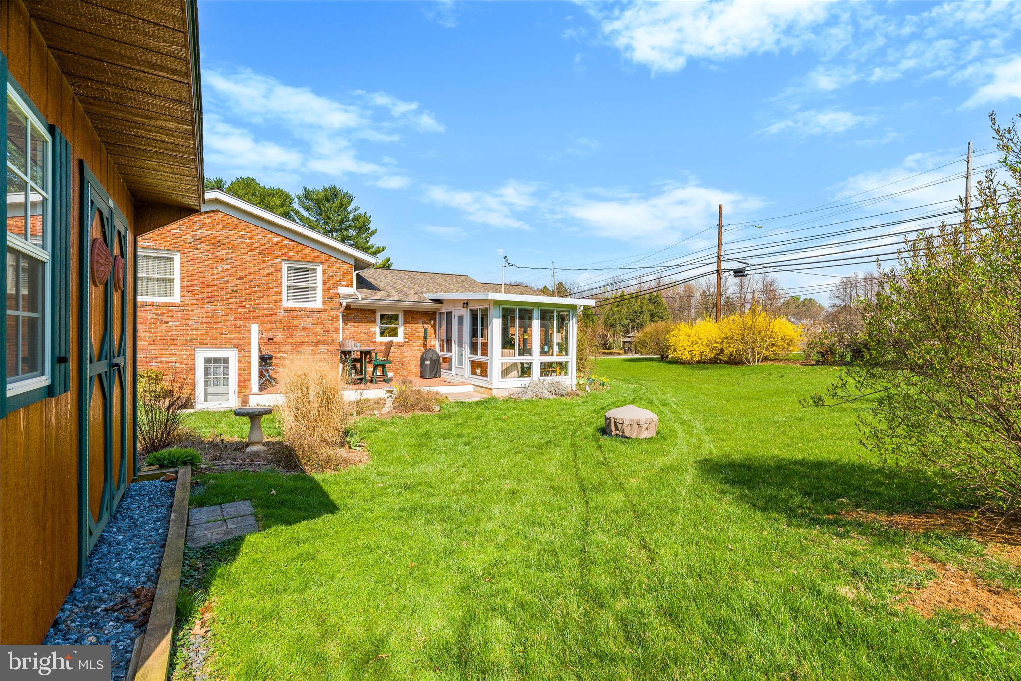 2 LOMBARDY DRIVE