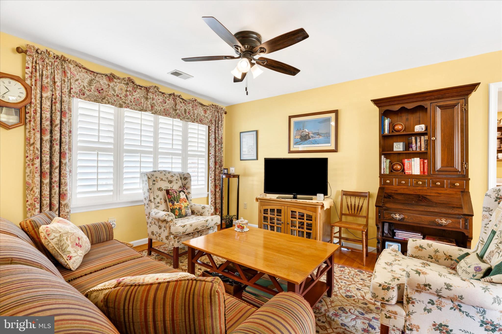 2 LOMBARDY DRIVE
