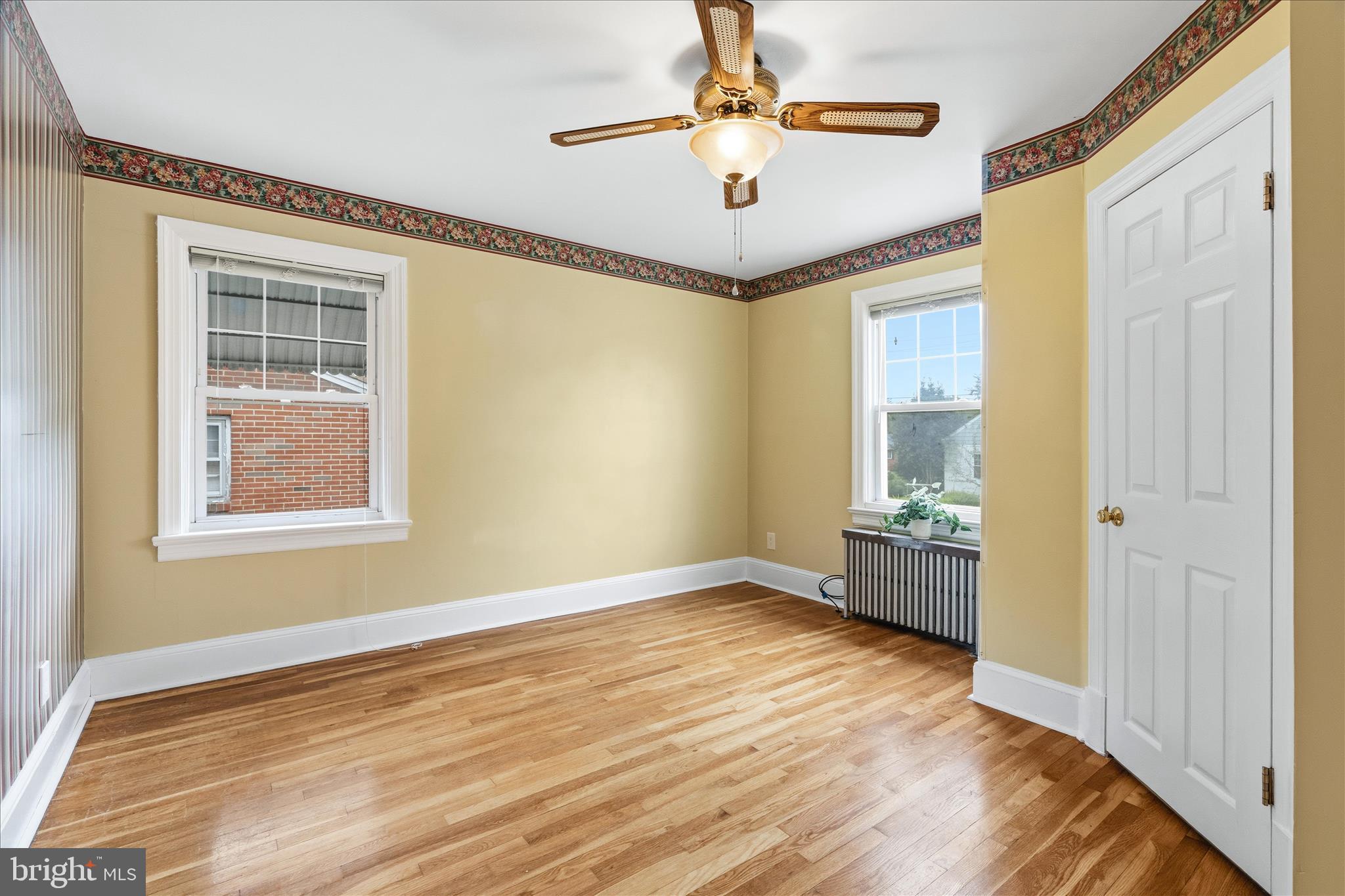 6 E 13TH STREET