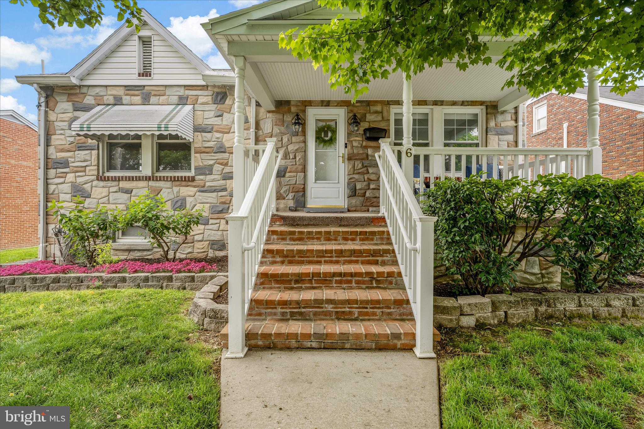 6 E 13TH STREET