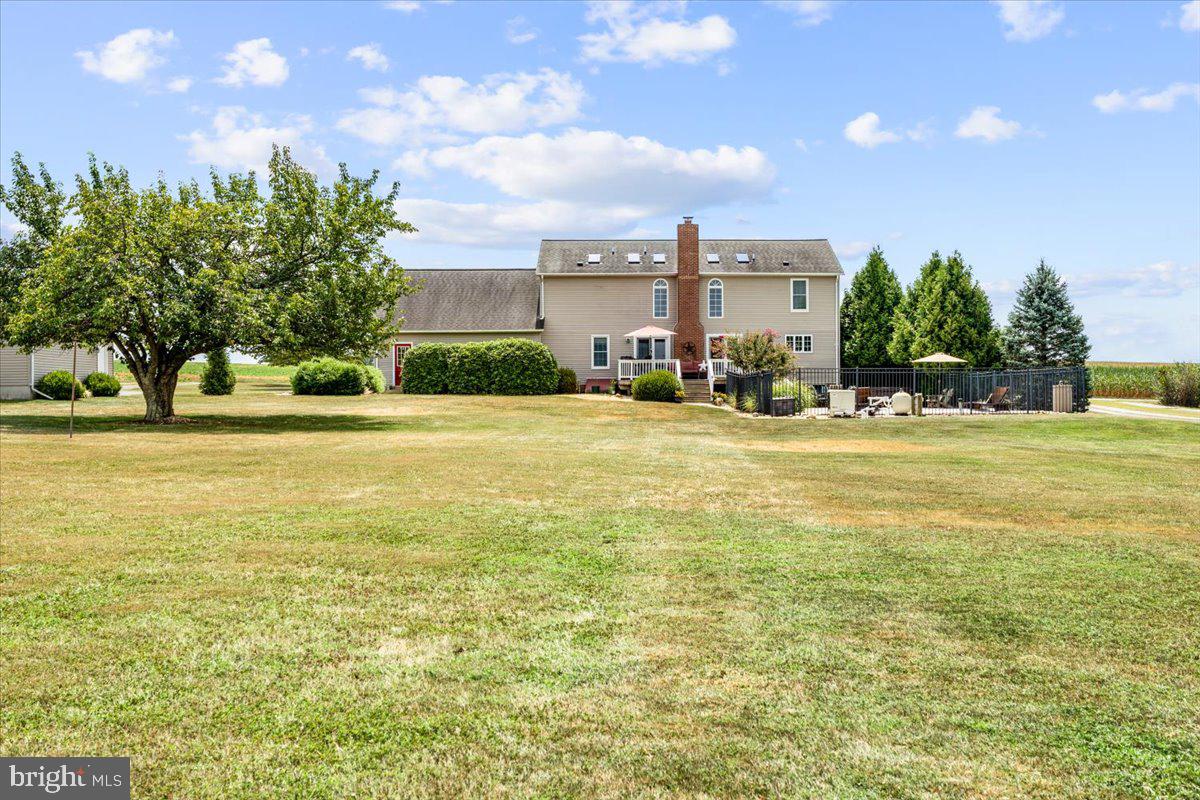 3938 CHERRY LANE