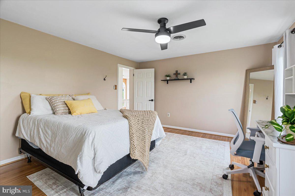 3938 CHERRY LANE