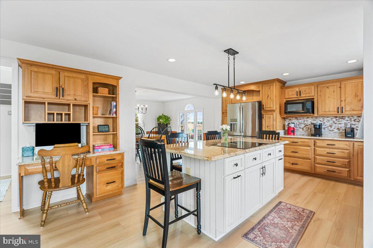 3938 CHERRY LANE