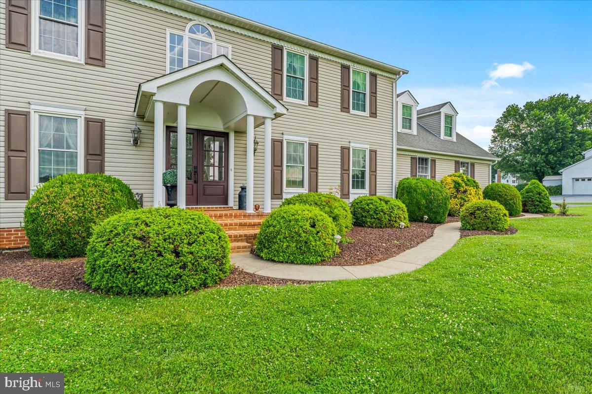 3938 CHERRY LANE