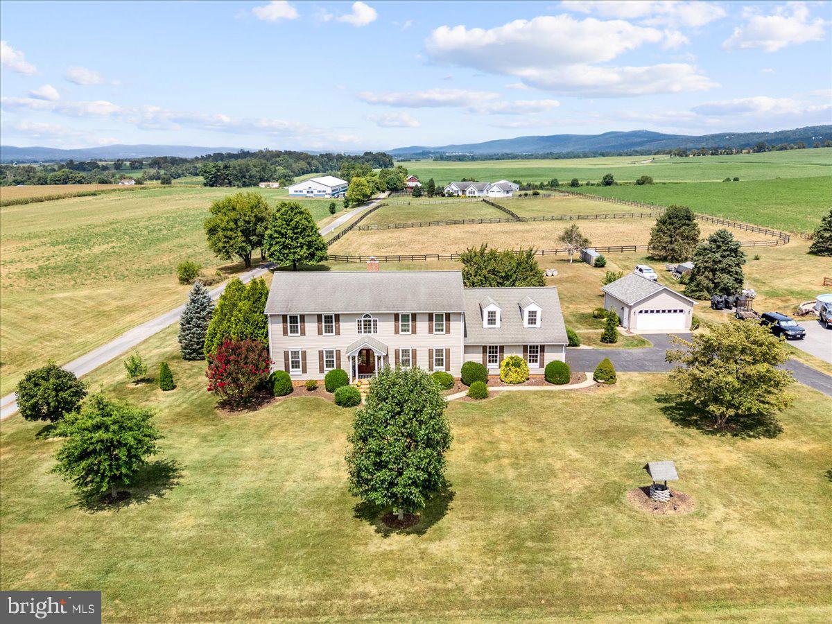 3938 CHERRY LANE