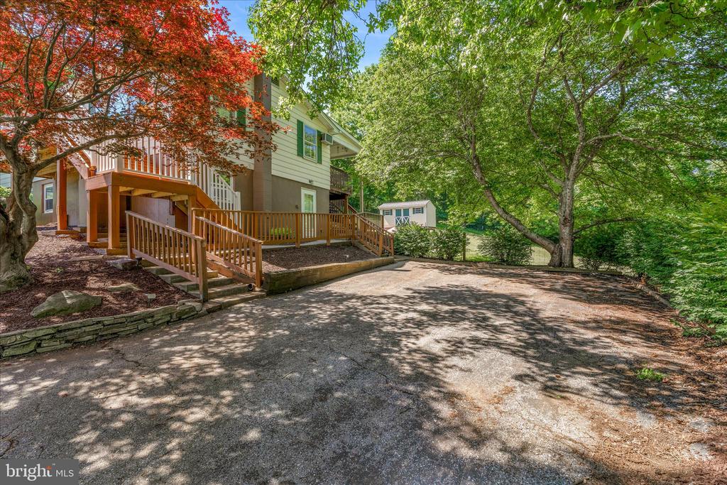 11312 HIGHLAND SCHOOL ROAD