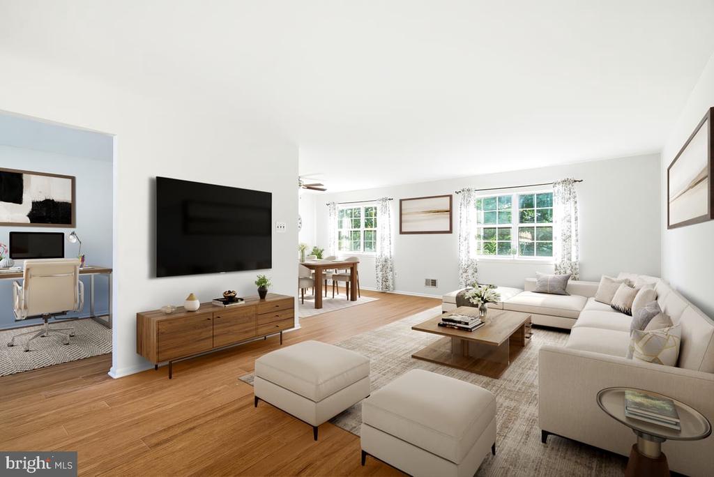 5661 CRABAPPLE DRIVE