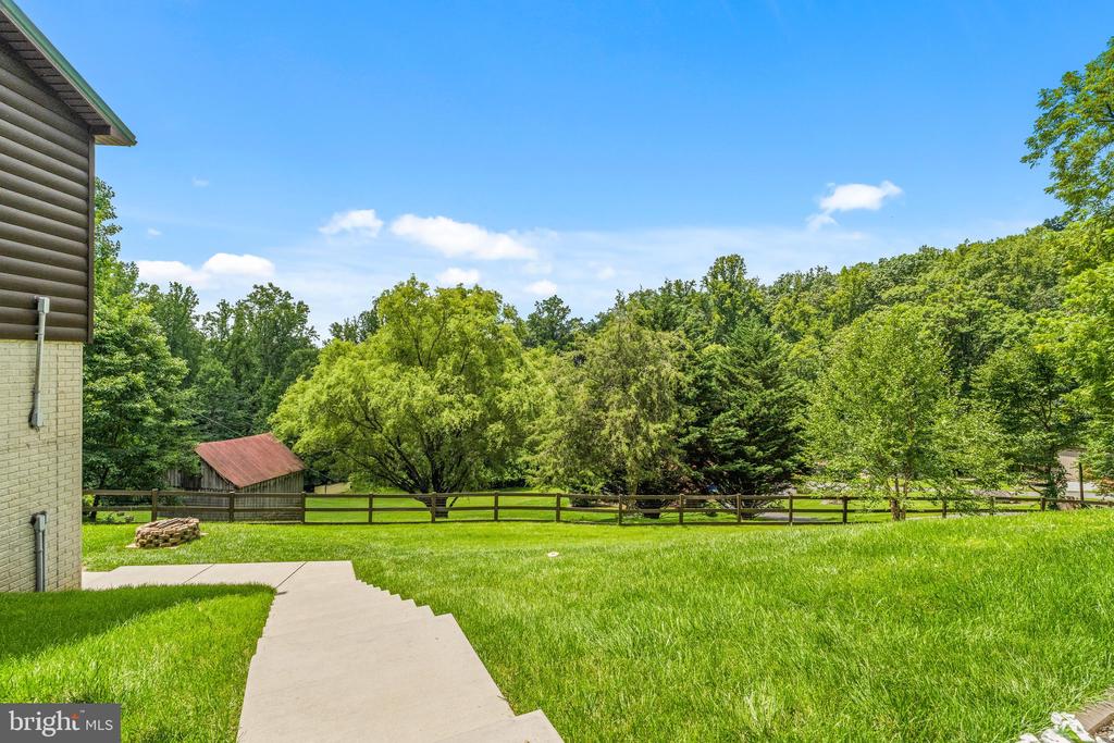 9124 HAWBOTTOM ROAD