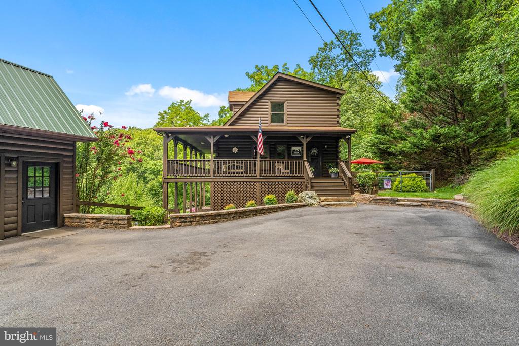 9124 HAWBOTTOM ROAD