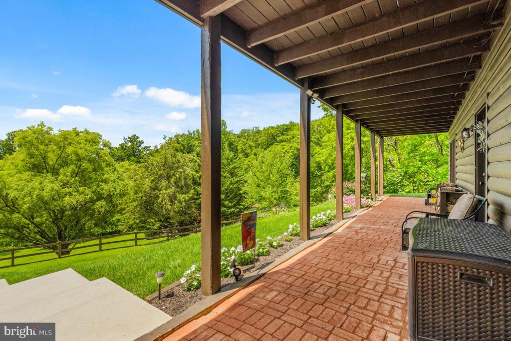 9124 HAWBOTTOM ROAD