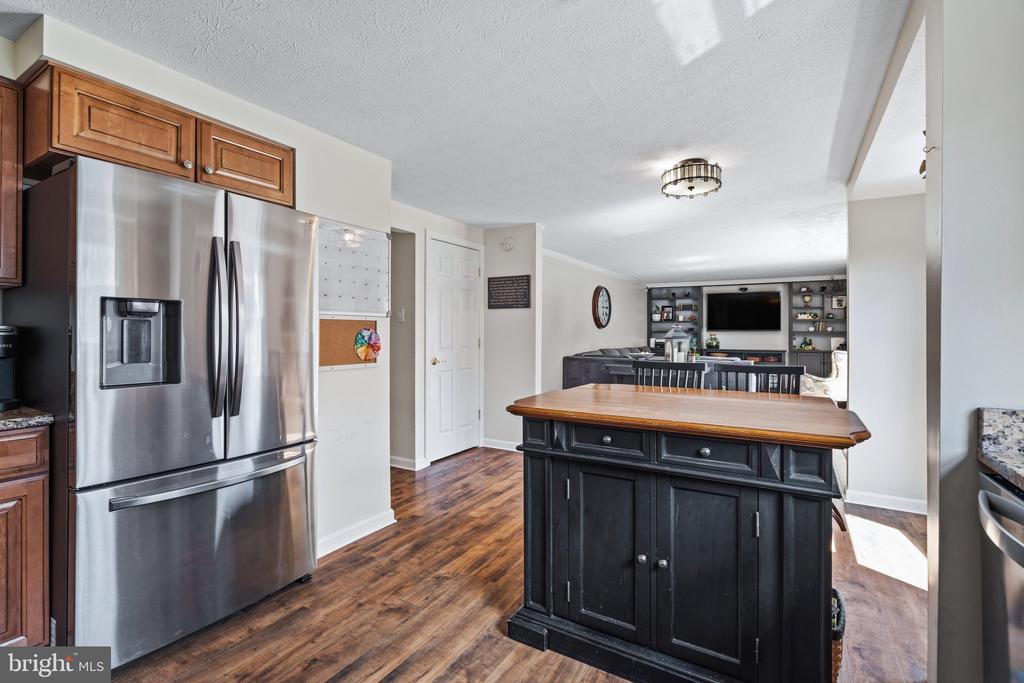 4209 GARNET DRIVE
