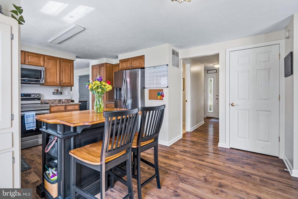 4209 GARNET DRIVE