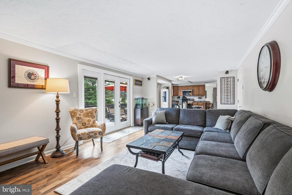 4209 GARNET DRIVE