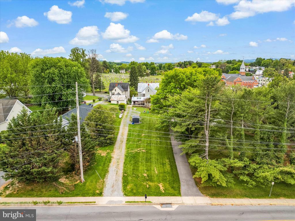 19 E MAIN STREET