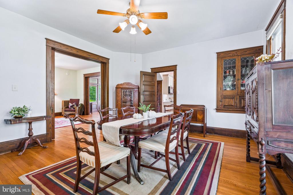 305 E MAIN STREET