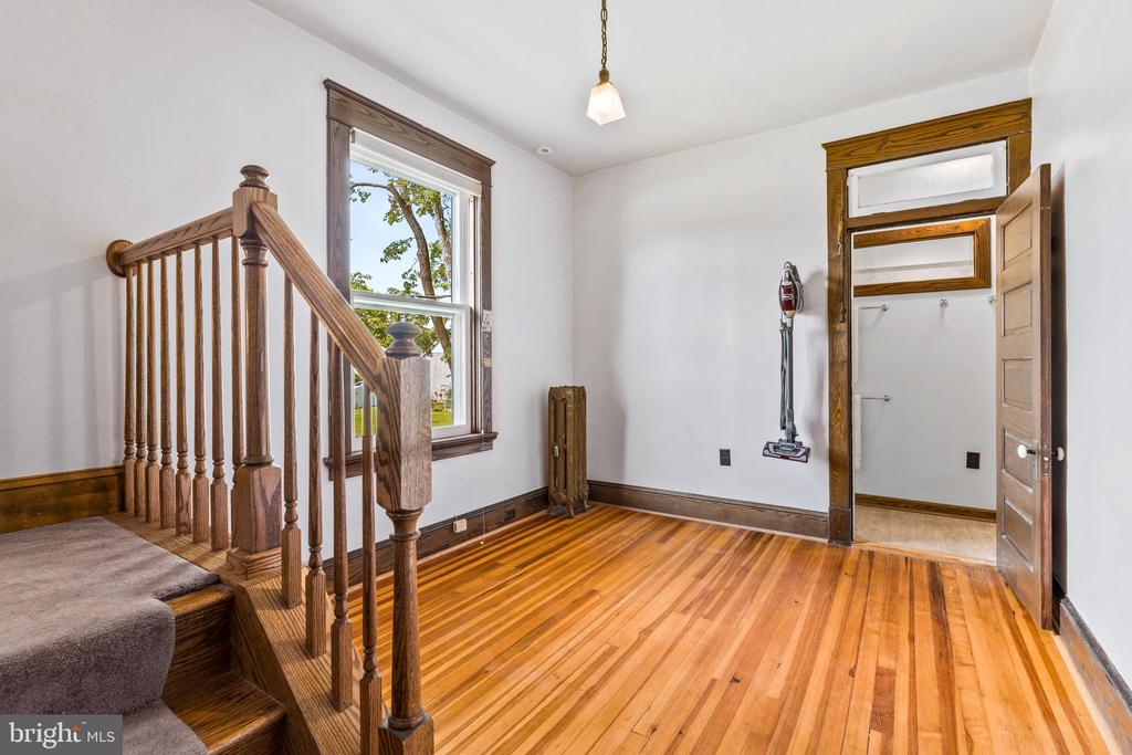 305 E MAIN STREET