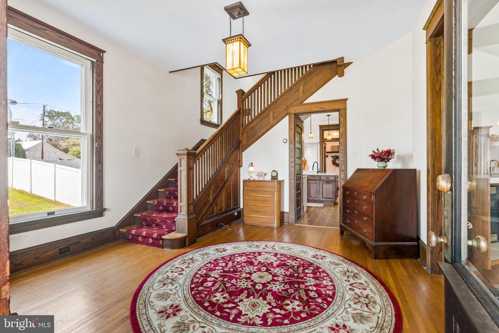 305 E MAIN STREET