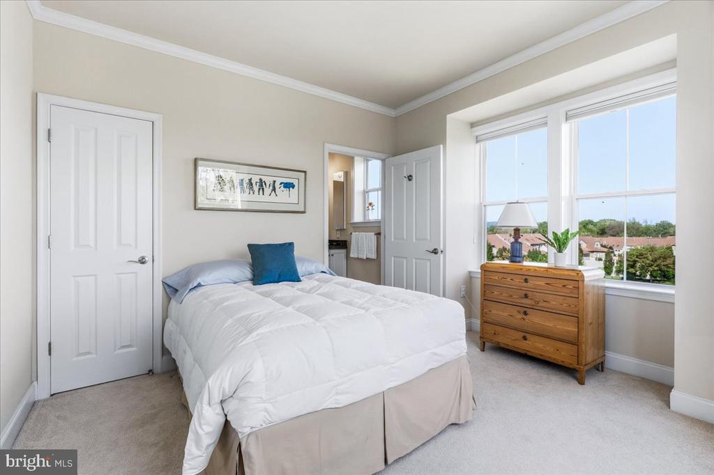3030 MILL ISLAND PARKWAY Unit: 405