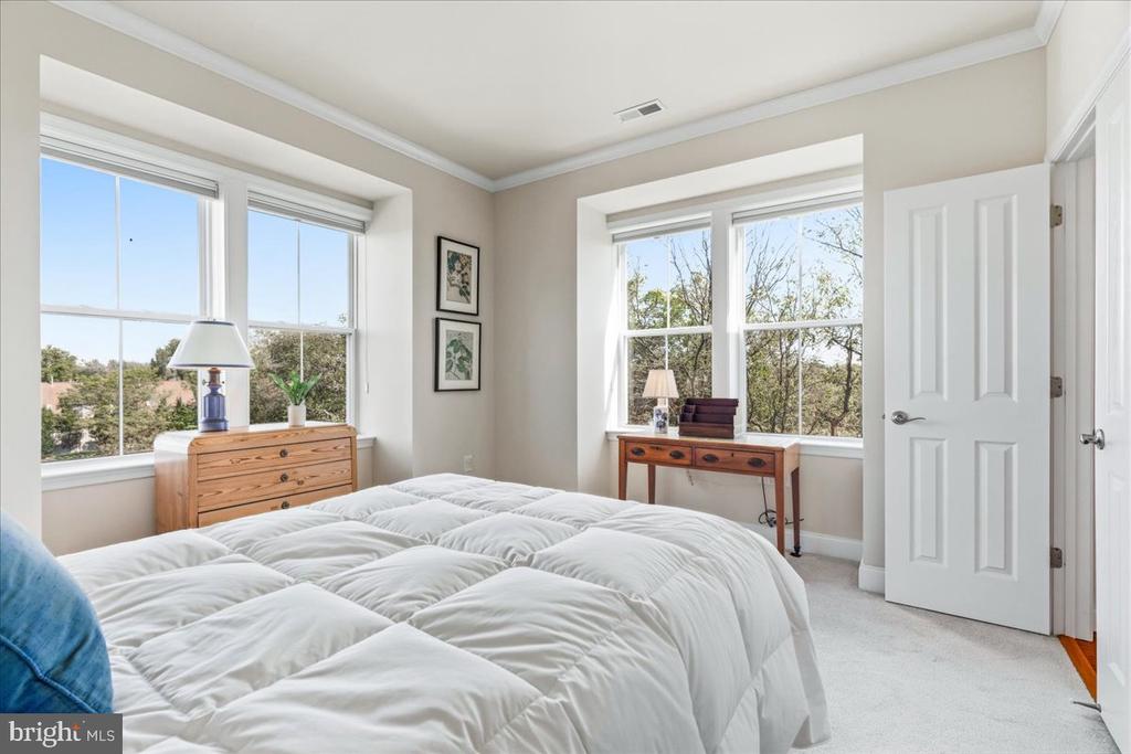 3030 MILL ISLAND PARKWAY Unit: 405