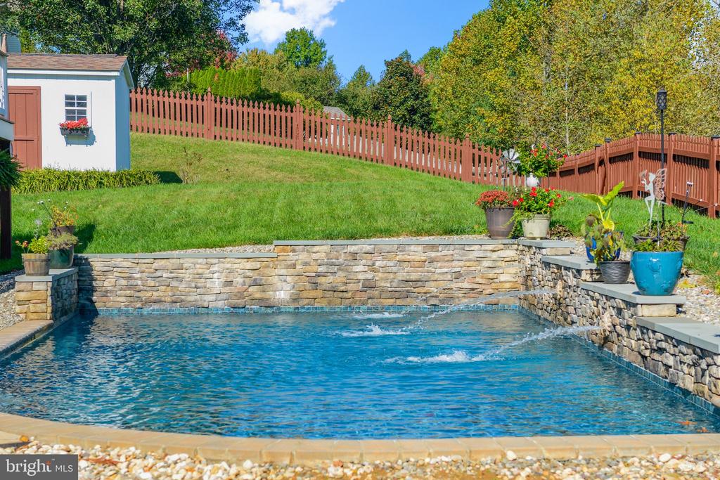 212 LAYLA DRIVE