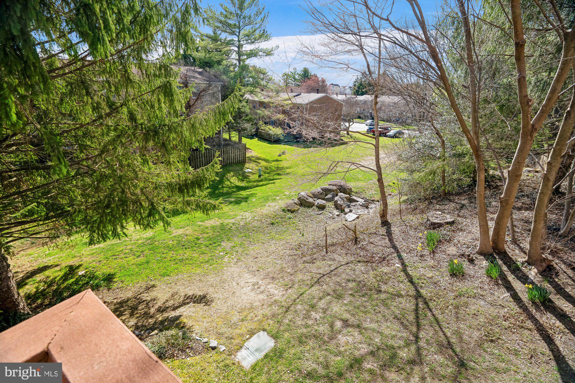 3549 SPLIT RAIL LANE