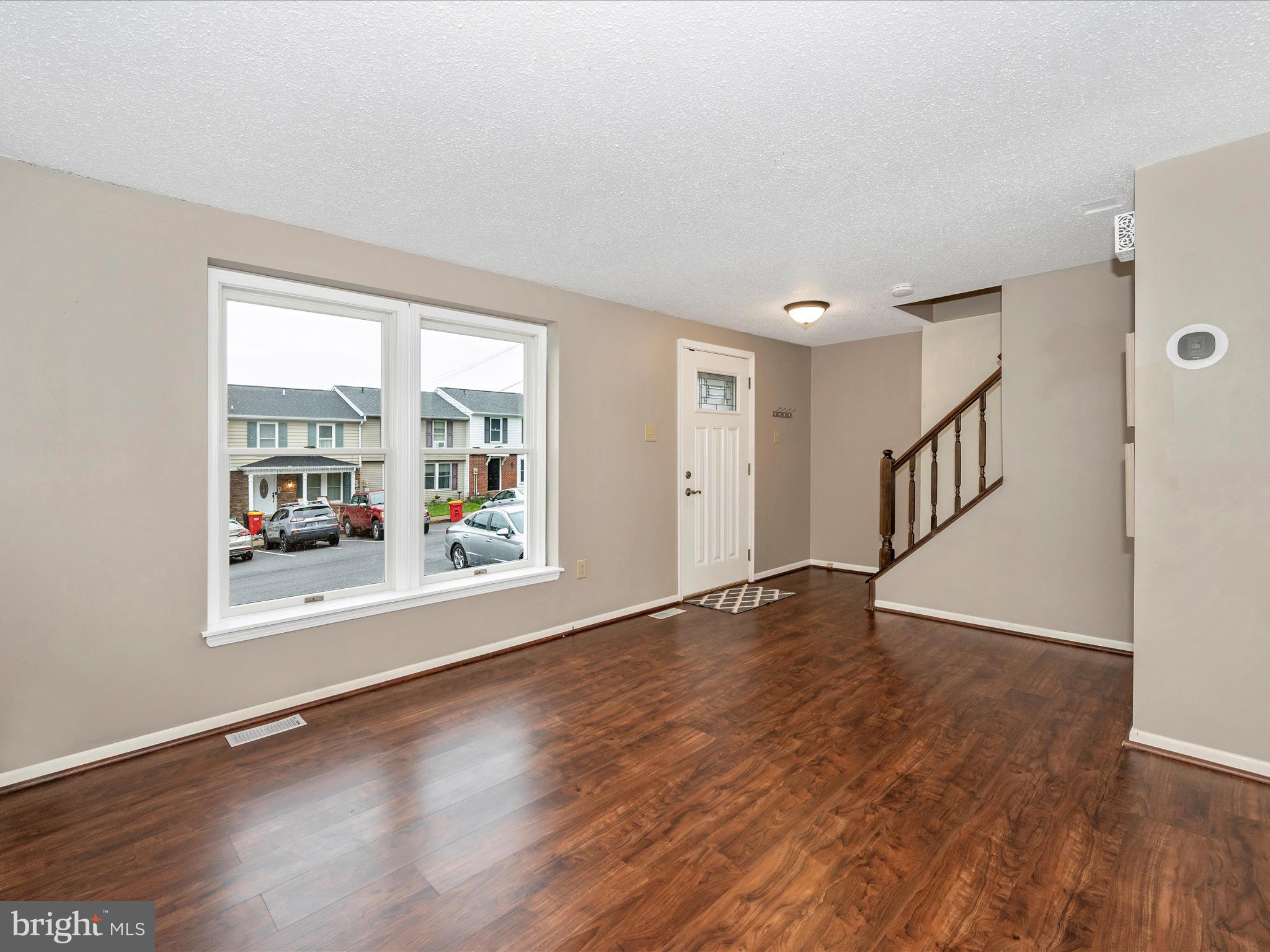122 VALLEY VIEW COURT