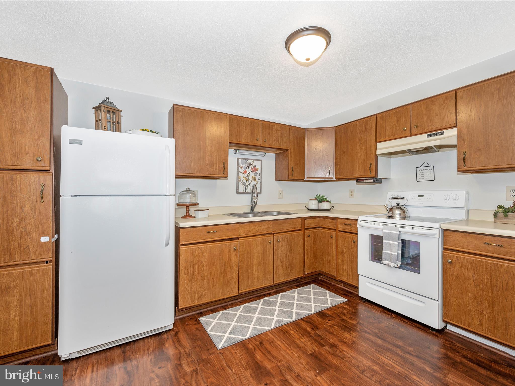 122 VALLEY VIEW COURT