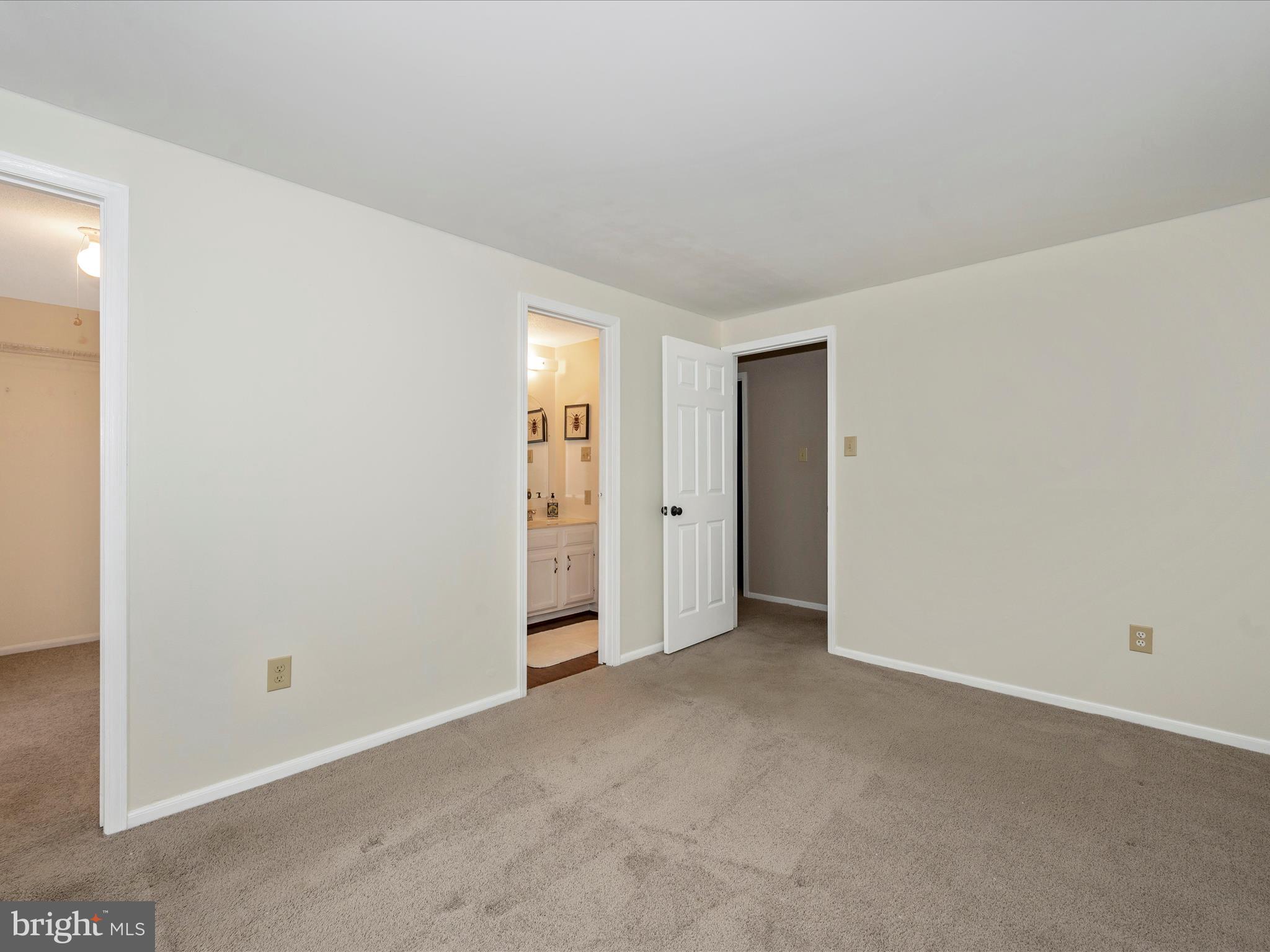 122 VALLEY VIEW COURT