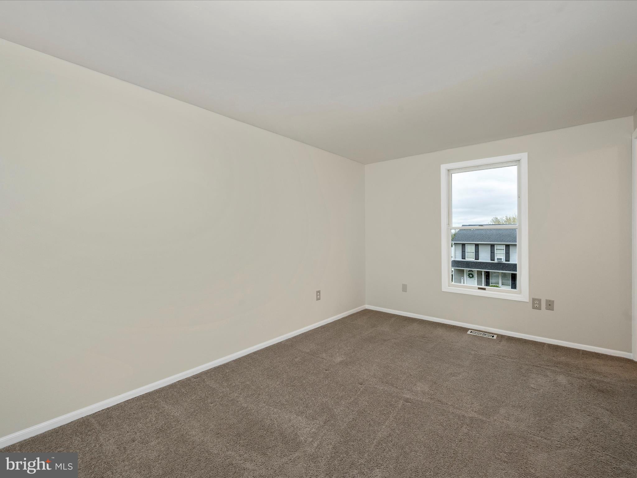 122 VALLEY VIEW COURT