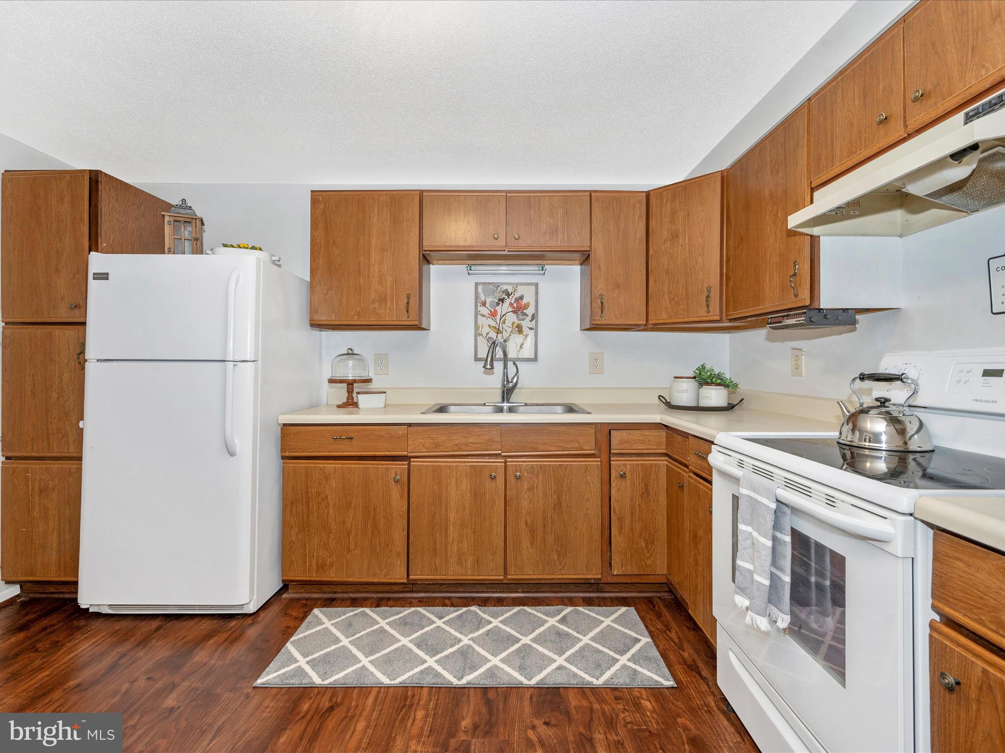 122 VALLEY VIEW COURT