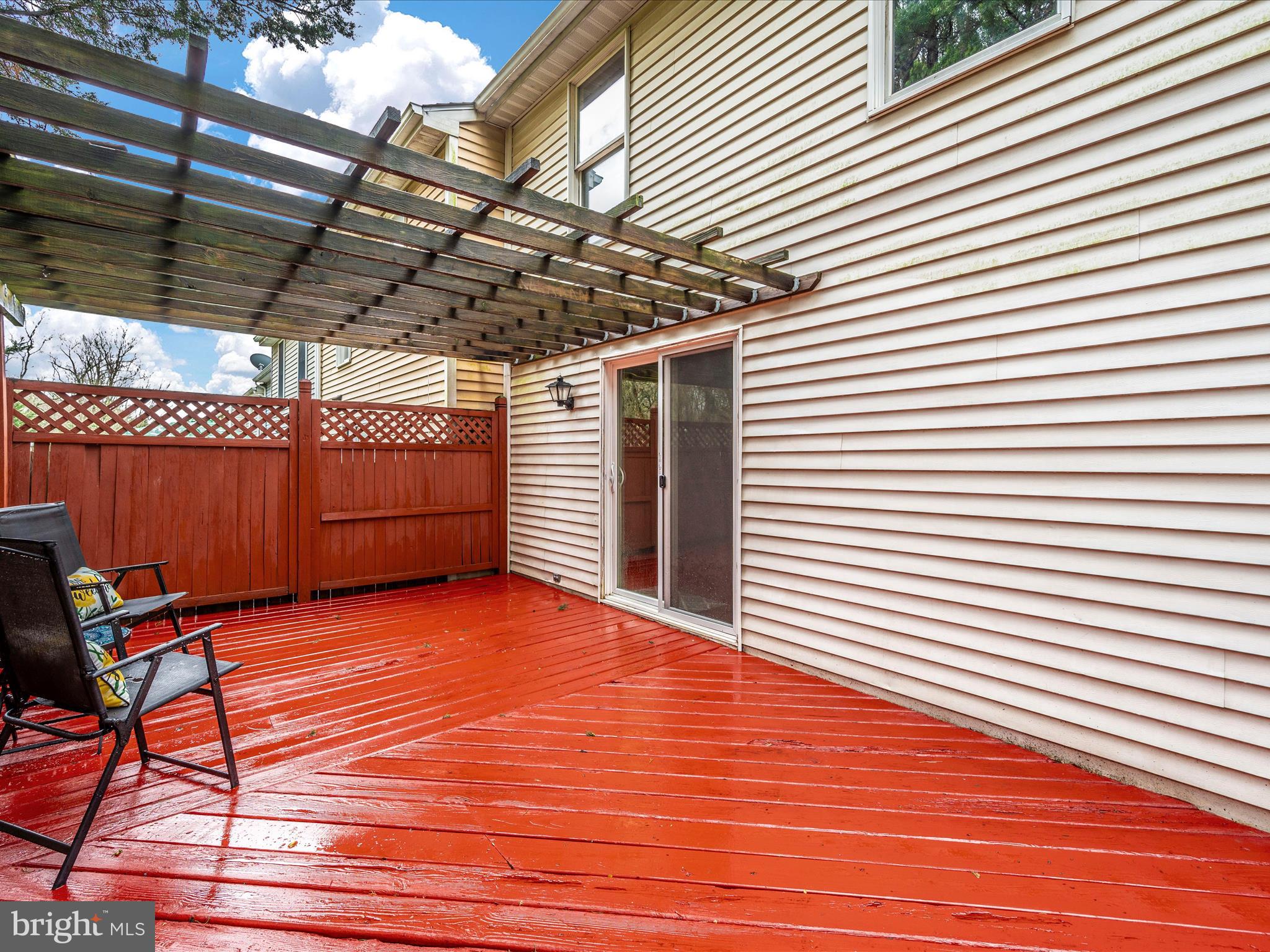 122 VALLEY VIEW COURT