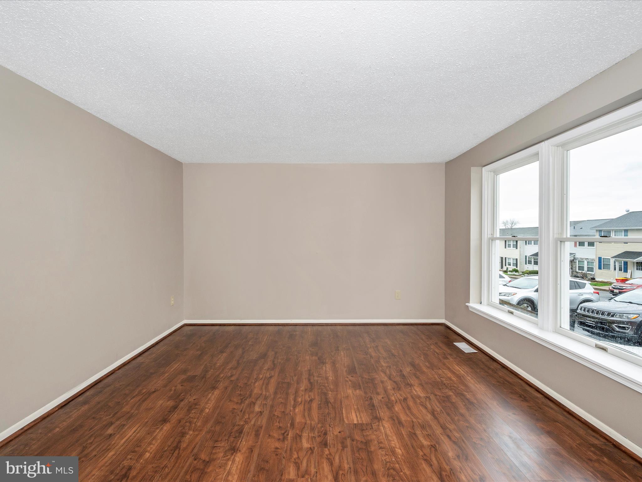 122 VALLEY VIEW COURT
