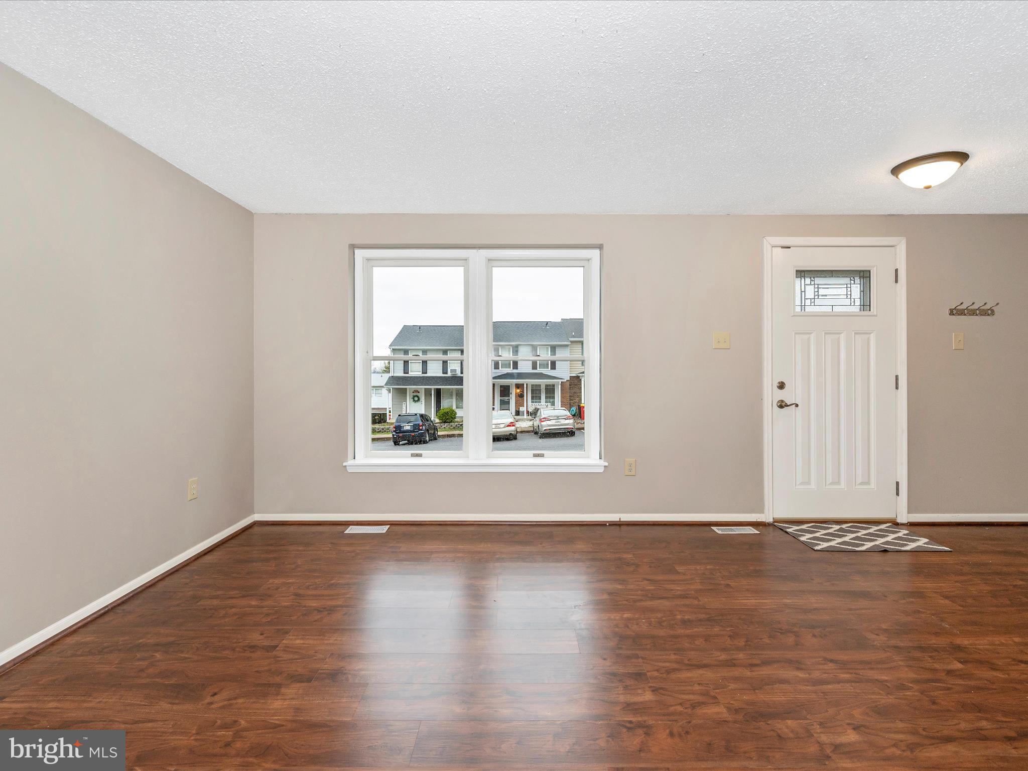 122 VALLEY VIEW COURT
