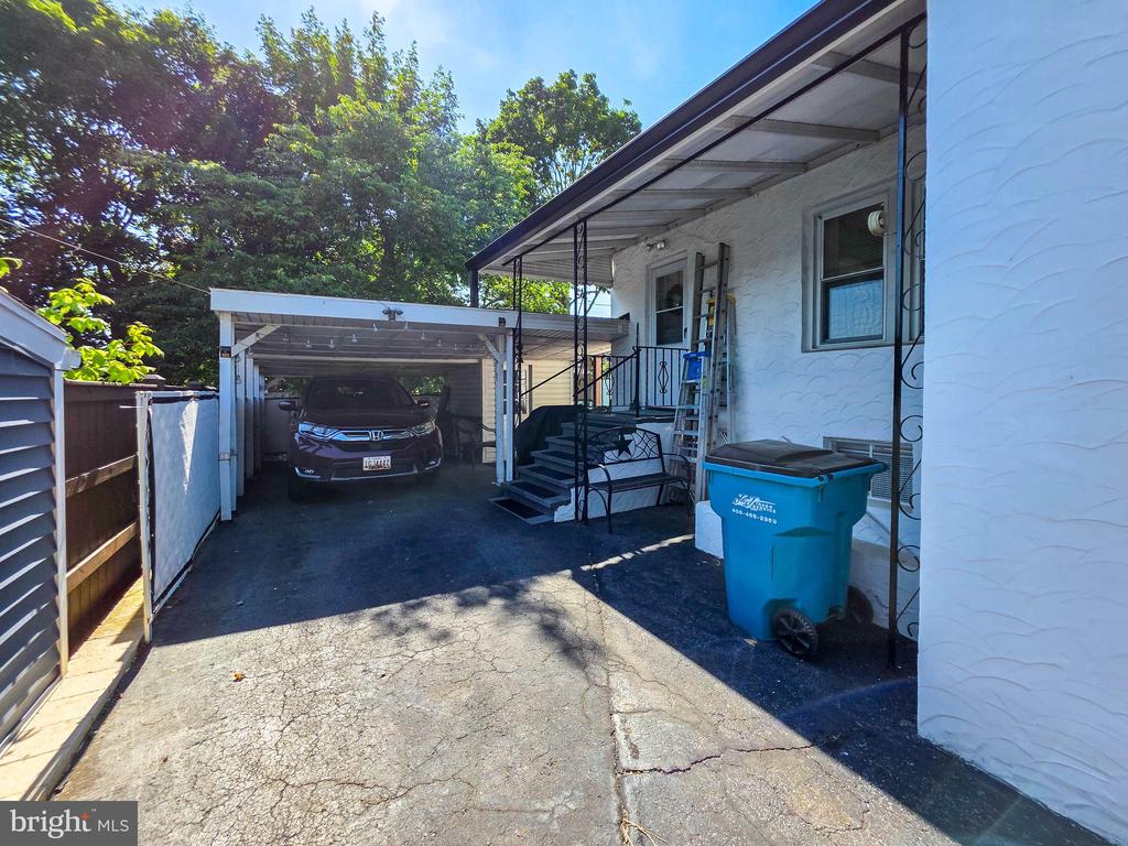 419 PANGBORN BOULEVARD