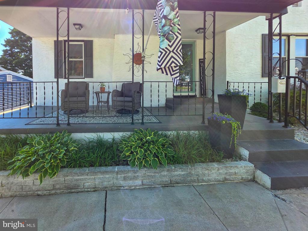 419 PANGBORN BOULEVARD