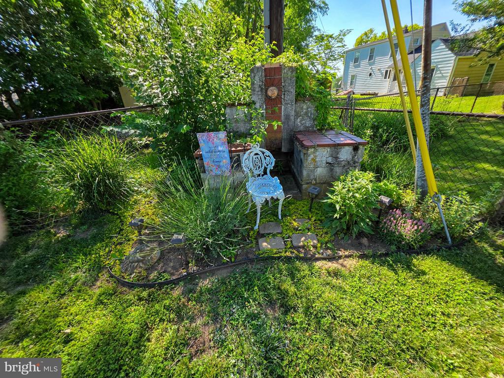 419 PANGBORN BOULEVARD