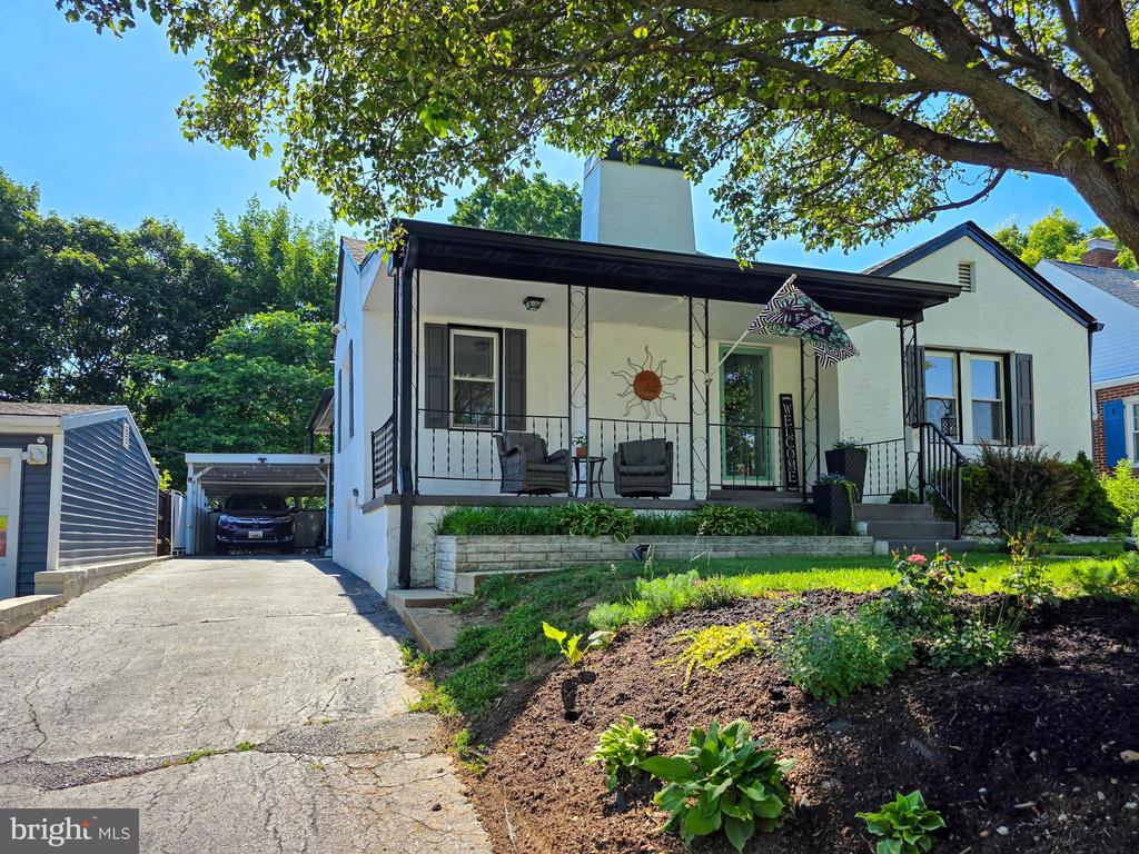 419 PANGBORN BOULEVARD