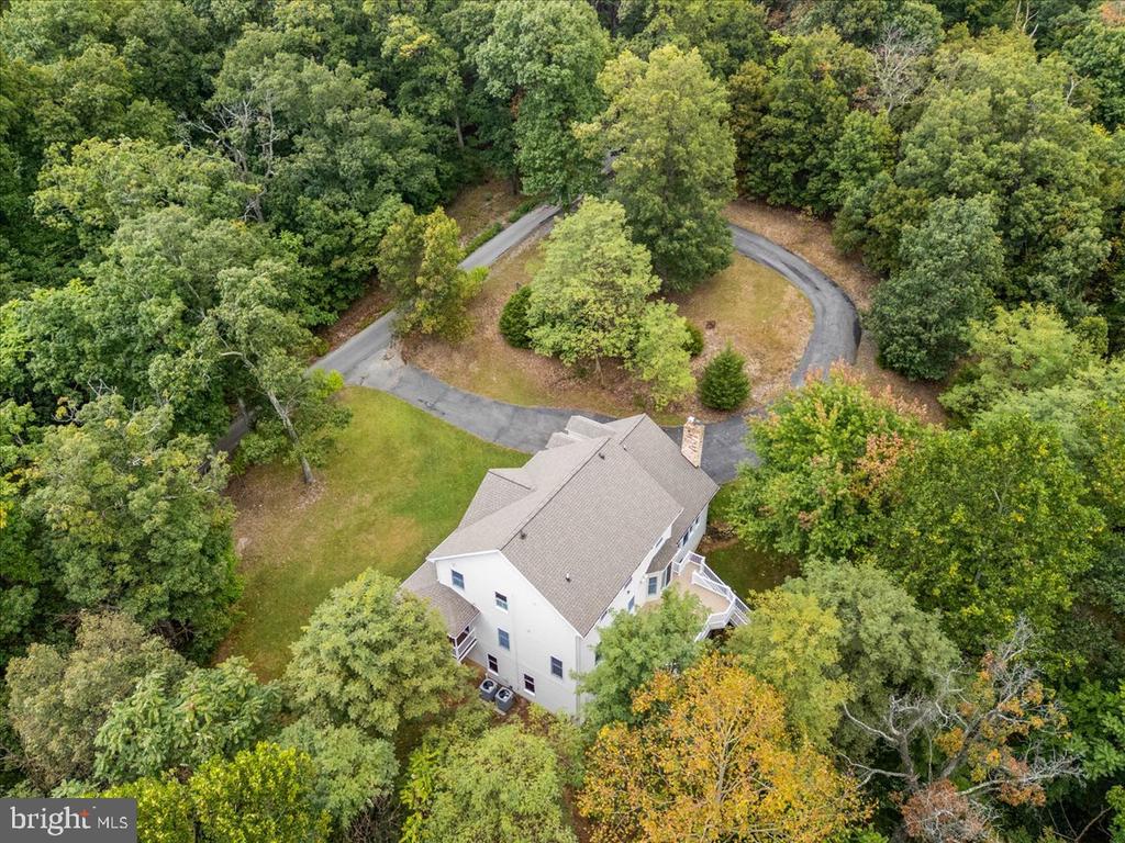 3416 HAWKS LANE