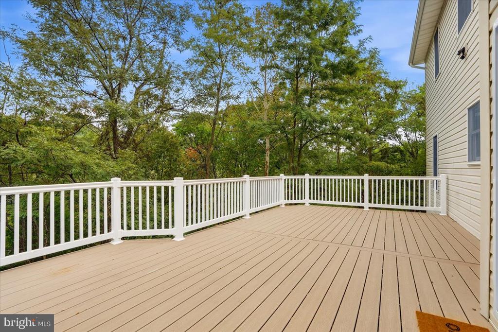 3416 HAWKS LANE
