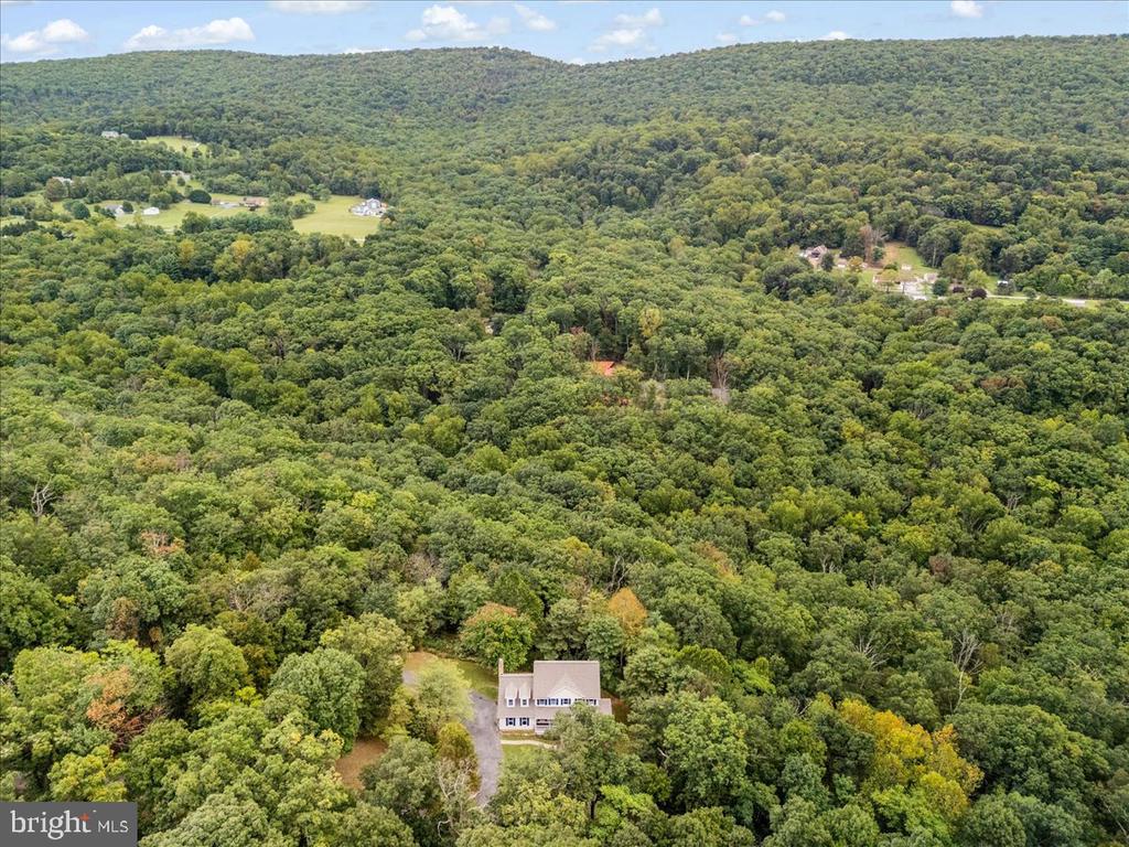 3416 HAWKS LANE