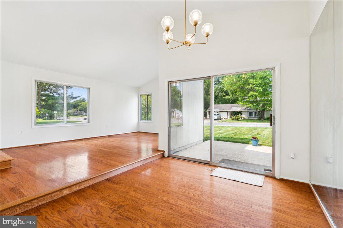 167 S FOX ROAD
