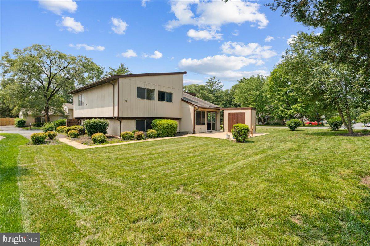 167 S FOX ROAD