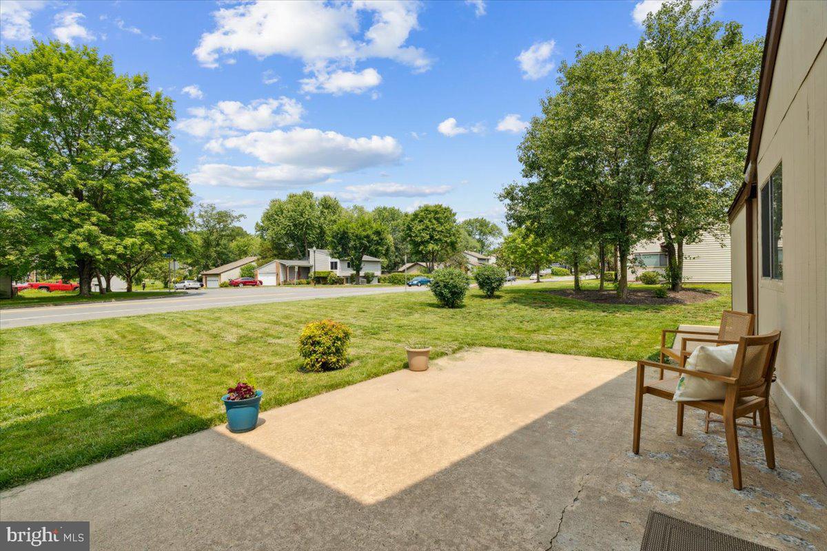 167 S FOX ROAD