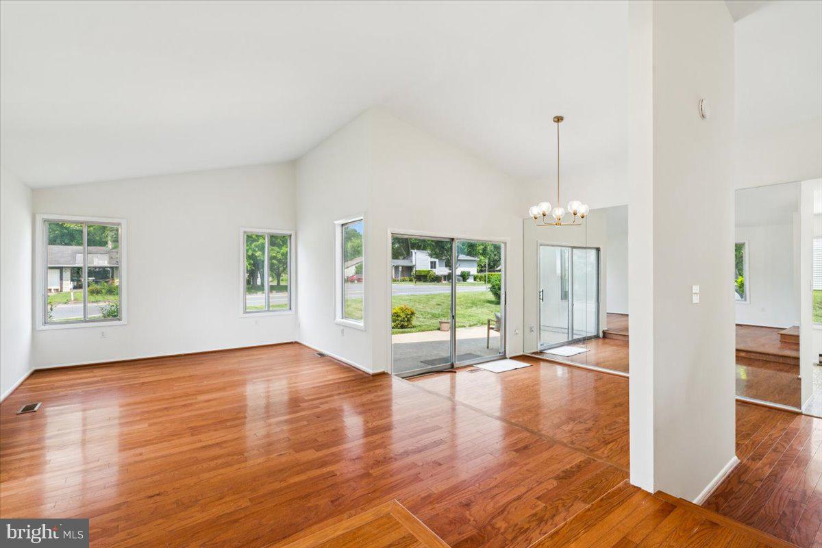 167 S FOX ROAD