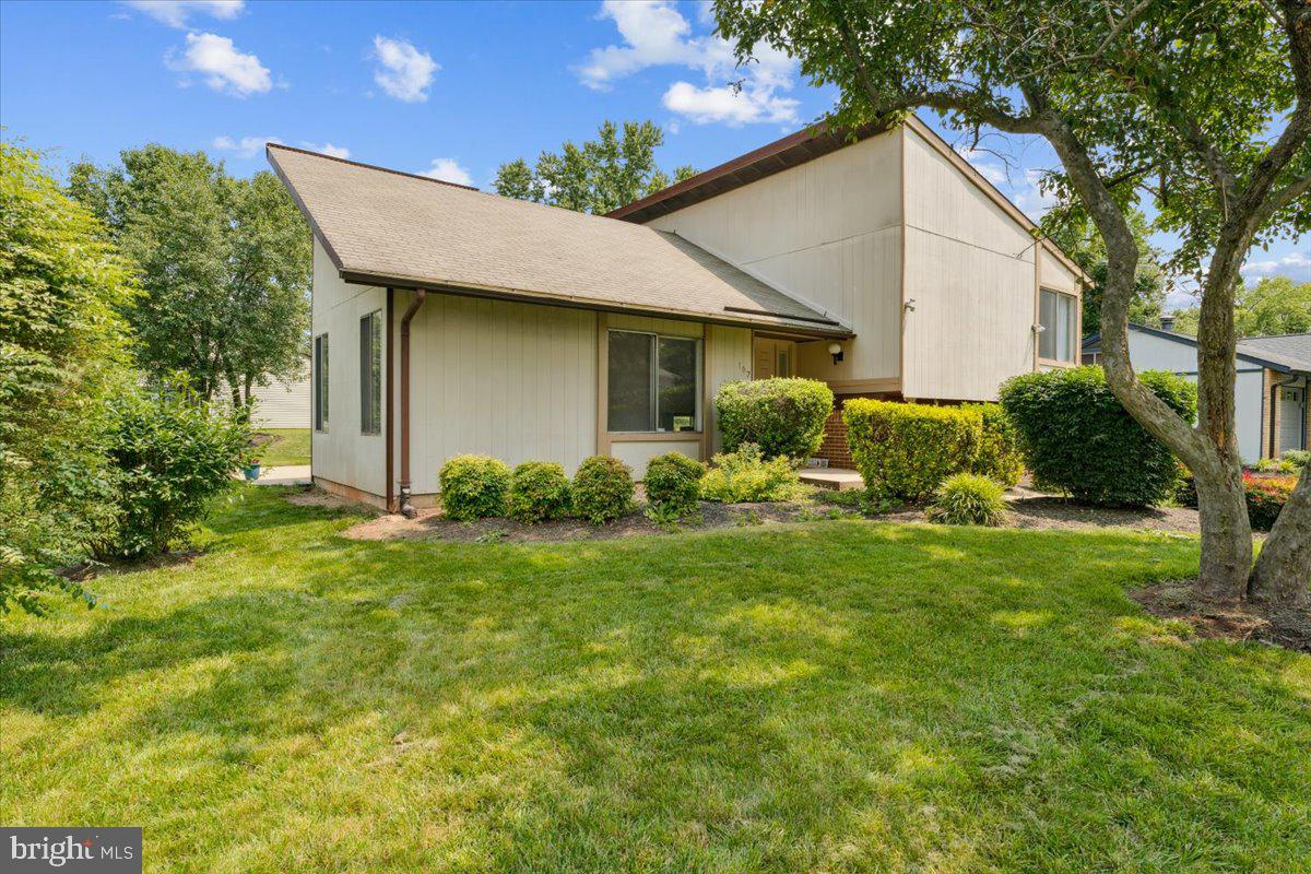 167 S FOX ROAD