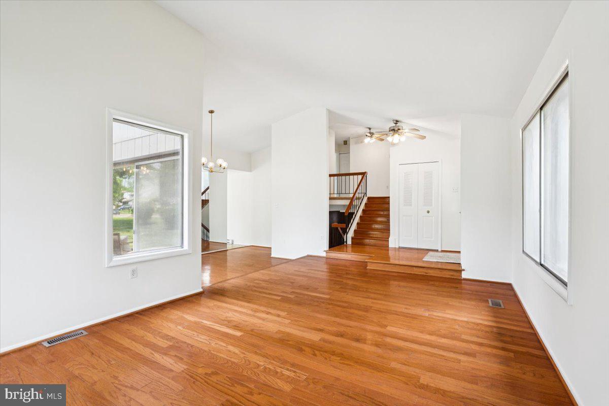 167 S FOX ROAD