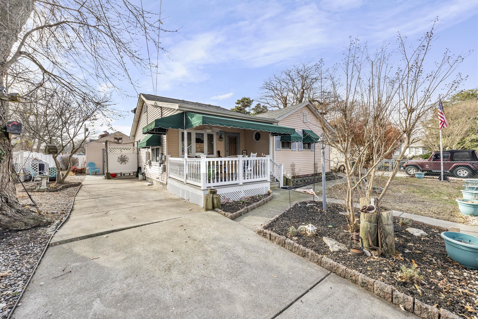120 Ridgewood Avenue