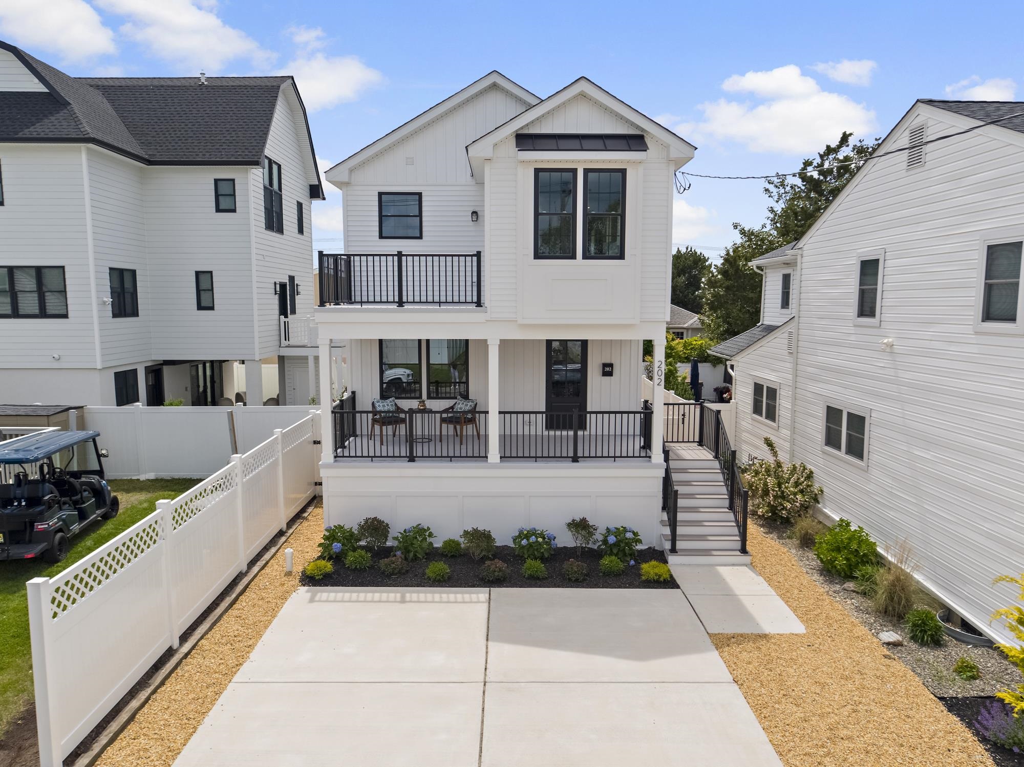 202 N Fredericksburg Avenue
