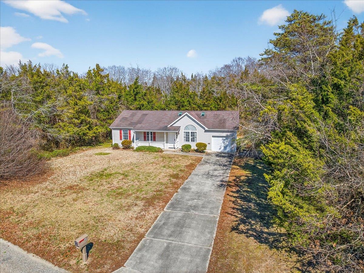 8 Meadows Edge Drive