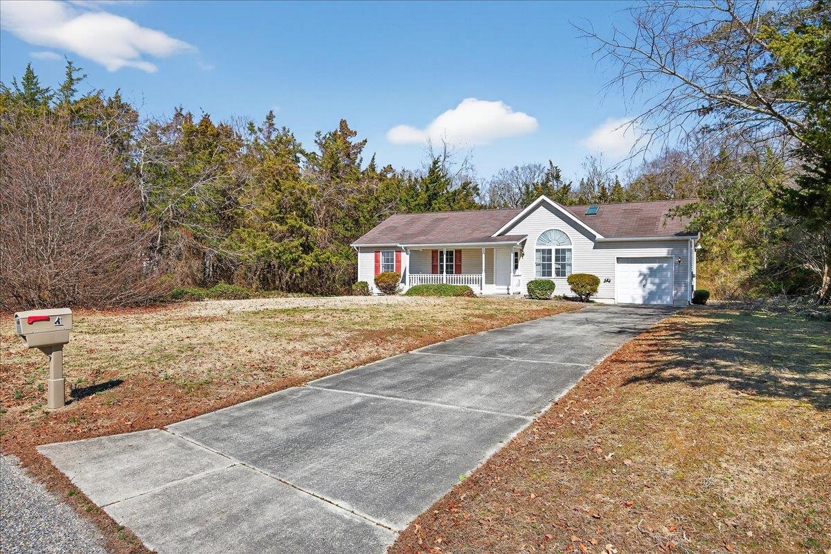 8 Meadows Edge Drive